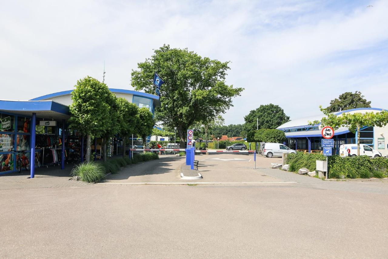 Chalet Op 5* Camping De Paardekreek Kortgene Exteriör bild