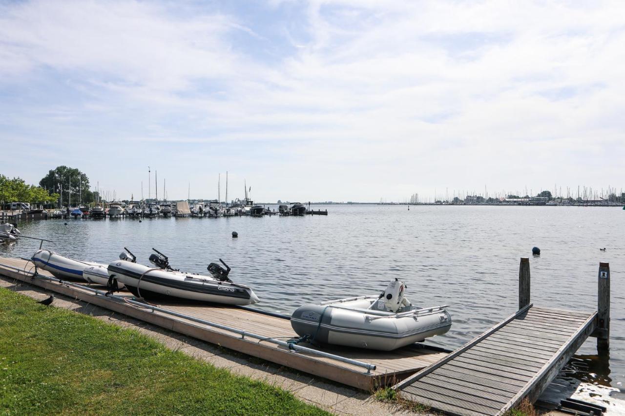 Chalet Op 5* Camping De Paardekreek Kortgene Exteriör bild